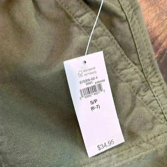 Gap girls  shorts - Picture 2 of 3